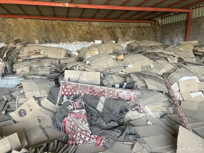 كراتين للبيع كميه كبيره 3