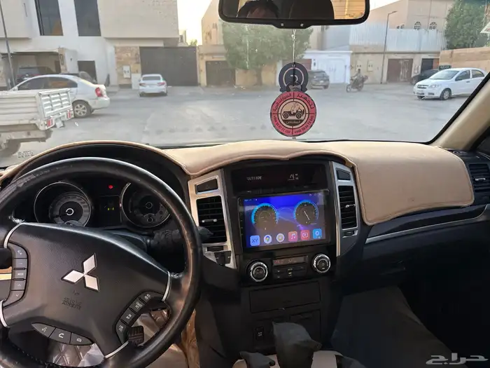 للبيع باجيرو 2016 فل 3800 مجهز للبر بالكامل 23