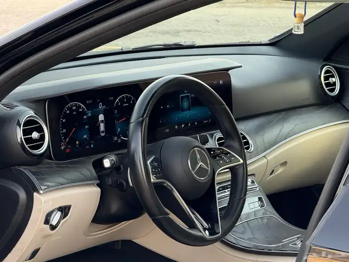 مرسيدس E200 2021 ممشى (84)ابيض 21