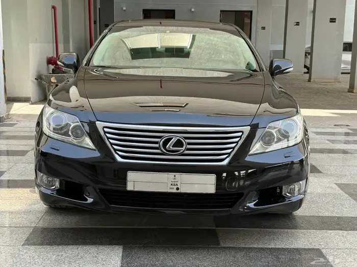 لكزس LS460L مديل 2012 اسود 7