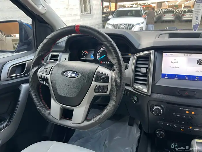 فورد رينجر 2021 ديزل دبل قير اوتوماتيك ممشى 98.000 فقط 32