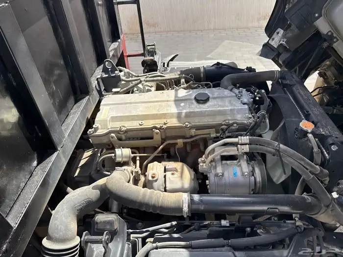 ايسوزو دينه للبيع مكينه كبير 2023 5 طن تيربو 12