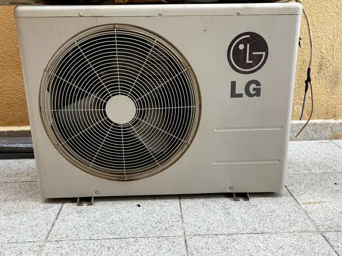 مكيف LG حجم 24 للبيع 3