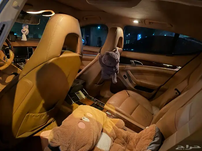 بورش باناميرا 11