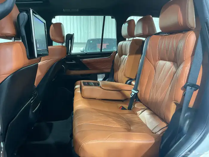 لكزس LX570 2020 12