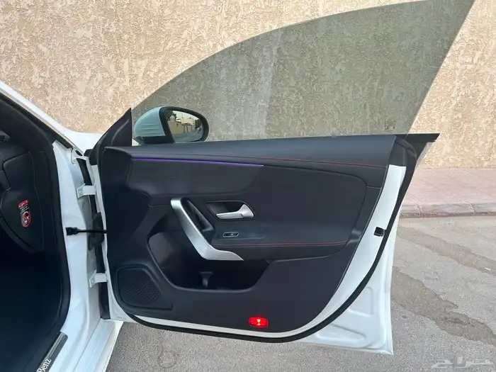 مرسيدس CLA250 مديل 2020 وكالة 38