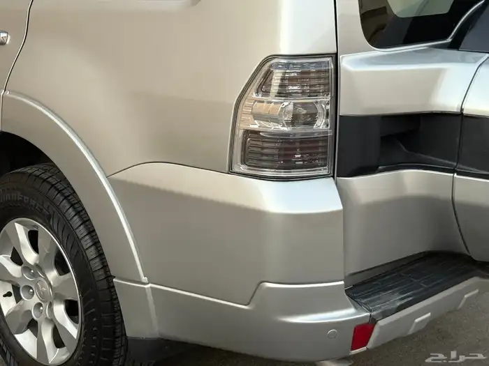 باجيرو 2020 GLS نص فل 13