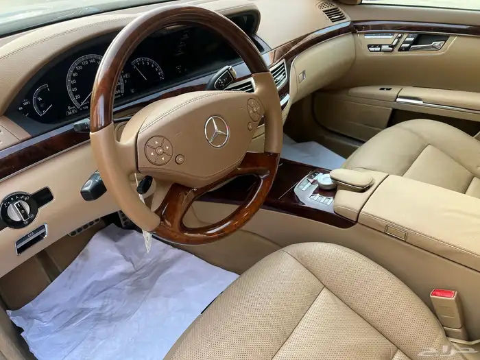 مرسيدس S350 الموديل 2010 ممشى قليل نظيف 20
