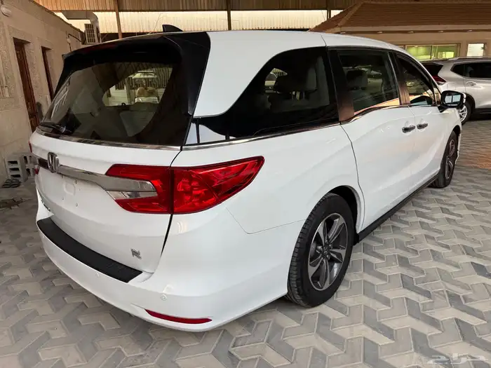 هوندا اوديسي 2030 ماشيه 100 ألف 14