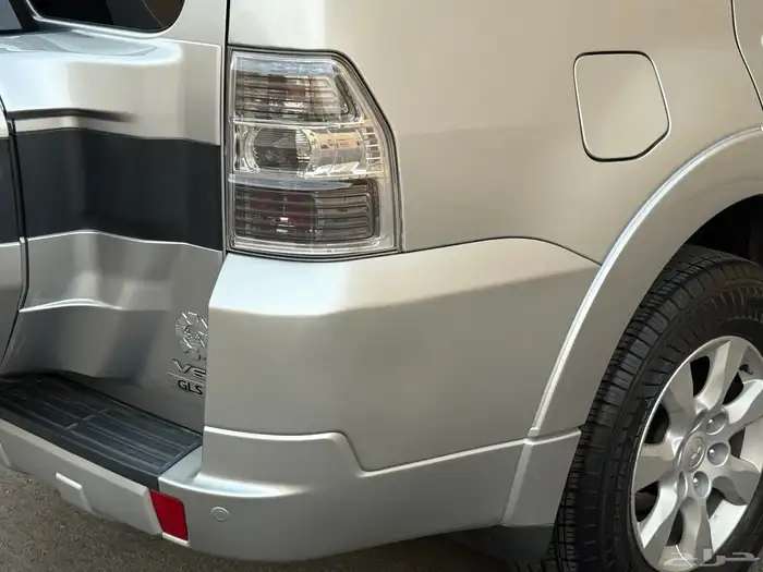باجيرو 2020 GLS نص فل 12