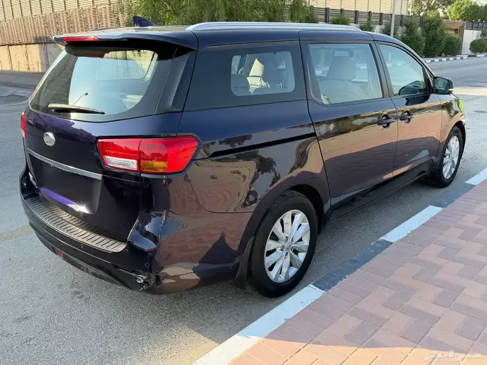 للبيع كيا كرنيفال 2018 V6 2