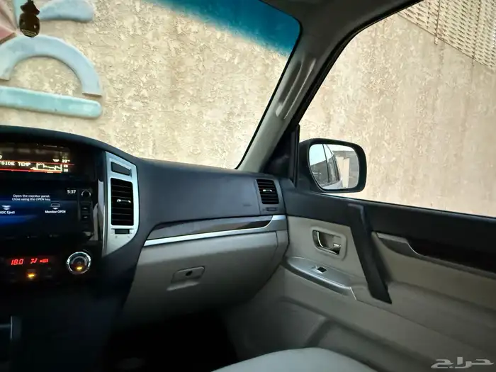 باجيرو 2020 GLS نص فل 29