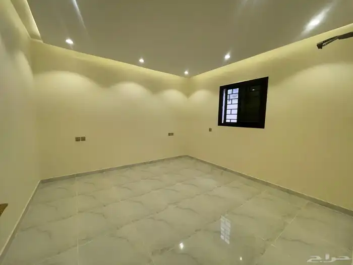 شقق للبيع حي البوادي 430 الف ريال 4