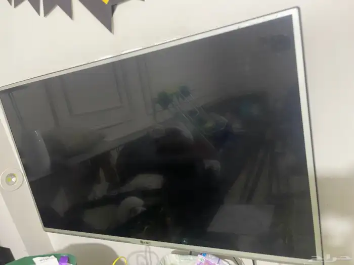 شاشات تلفزيون للبيع مستعجل 0