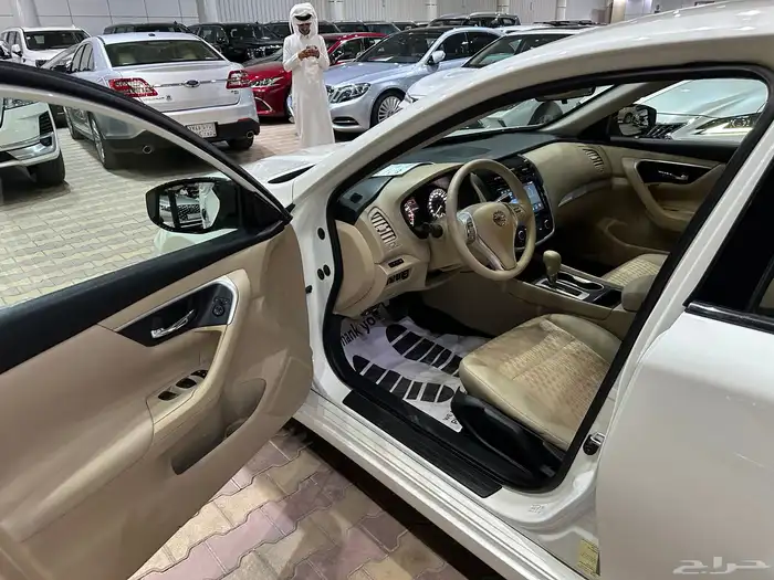 نيسان التيما موديل 2018 نظيف 15