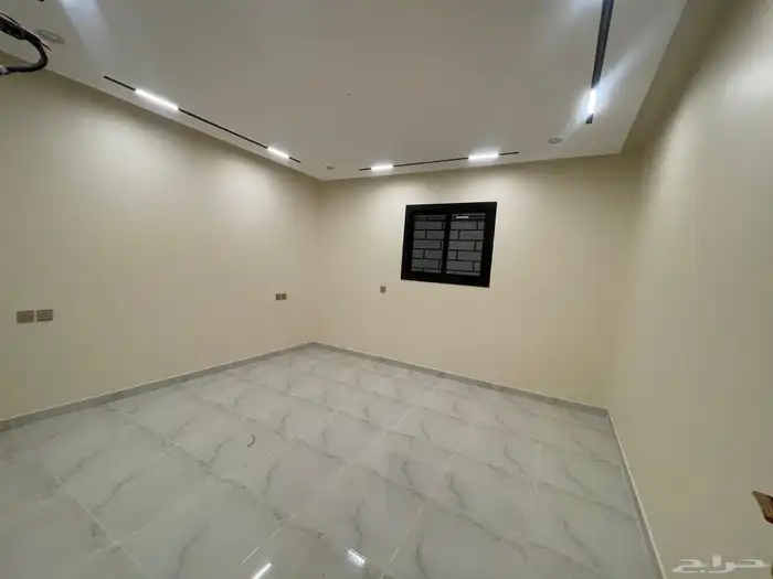 شقق للبيع حي البوادي 430 الف ريال 2