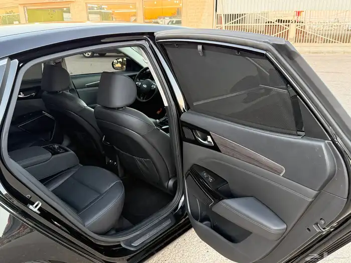 كيا K7 2020 نص فل بطاقة جمركية 16