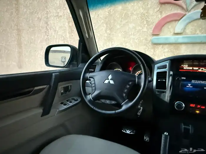 باجيرو 2020 GLS نص فل 28
