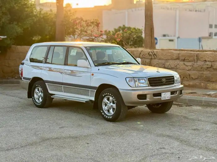 للبيع تويوتا جي اكس ار (GX-R) 2002 ((نظيف)) 3