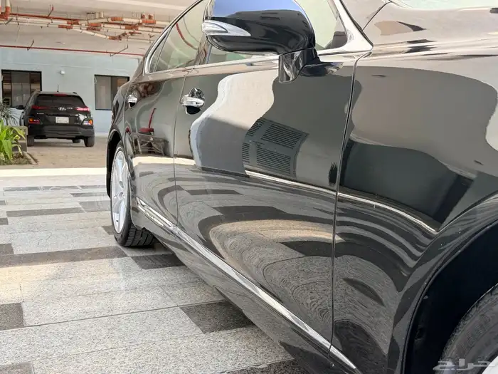 لكزس LS460L مديل 2012 اسود 8