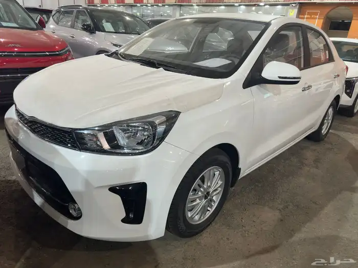 كيا بيجاس فل كامل فتحه سقف 2026 ابيض و بيج 1