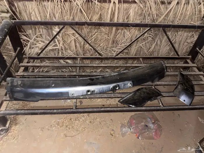 للبيع صدام ددسن وشمعه يمين 0