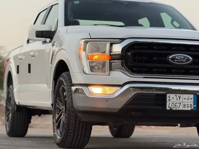 فورد F150 مخزن 8 سلندر 12