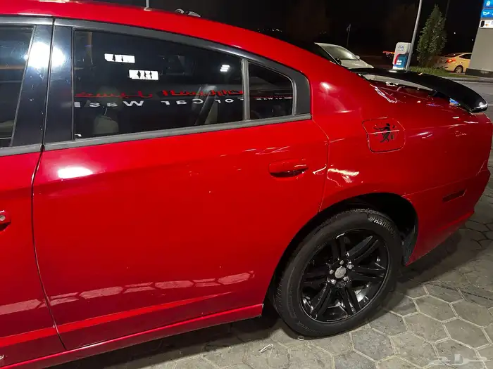 دودج تشارجر 2013 16