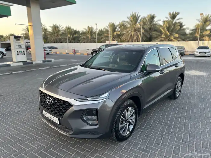 سنتافي موديل 2019 ديزل 7 مقاعد 0