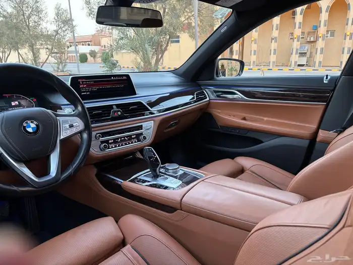 بي ام 740 11