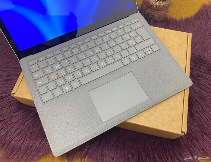 مايكروسوفت سيرفيس لابتوب شاشه لمس كورi5 8 جيجا رام 256 ssd 14