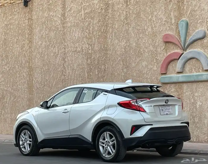 تويوتا C-HR موديل 2022 10