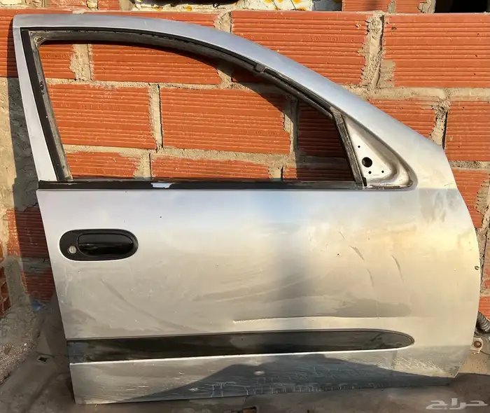 بيبان سيارة صني 2003 1