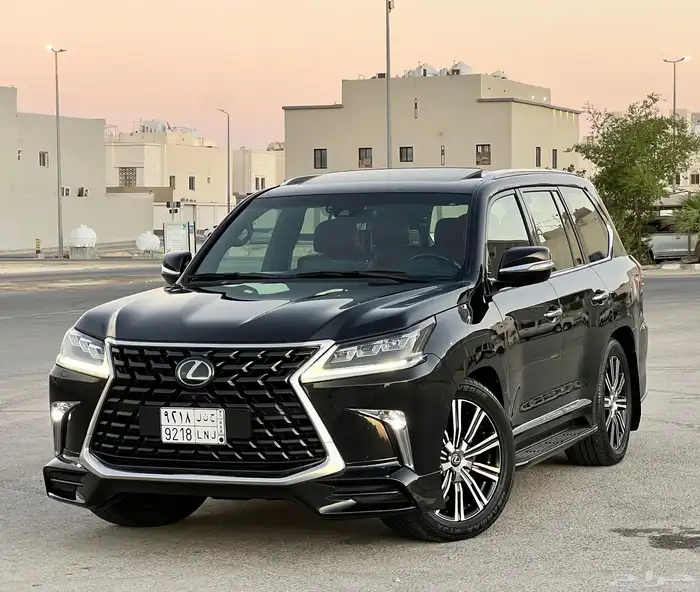 لكزس 2020 LX570 بحاله ممتازة 0