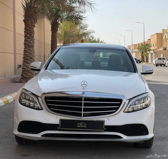 مرسيدس- 2019-C200- جفالي- بنزين- قمه النظآفه 4