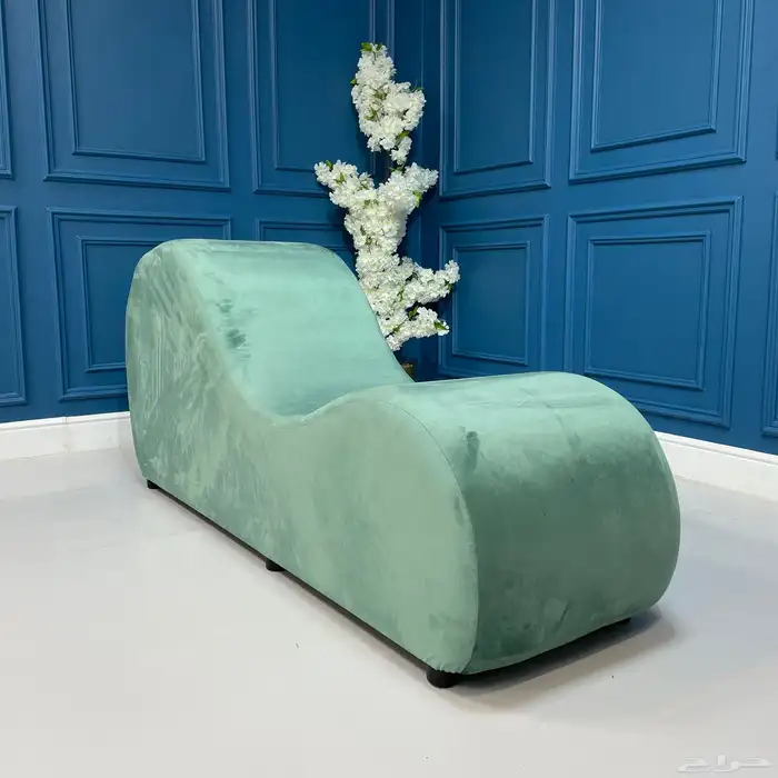 أريكة رومانسية بتصميم راقي 0