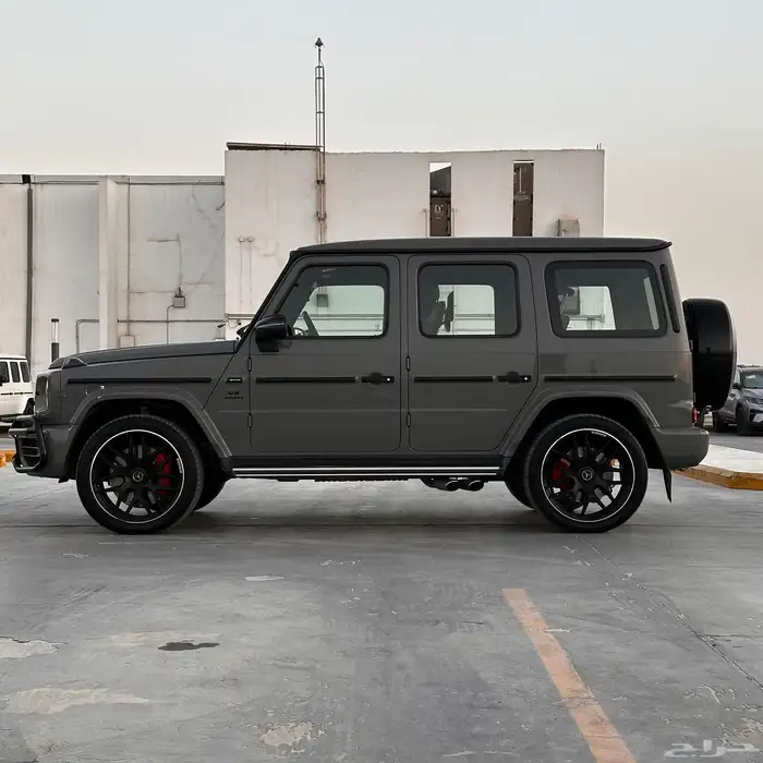 مرسيدس G63 2022 الجفالي كامل المواصفات وبحالة الوكاله 4