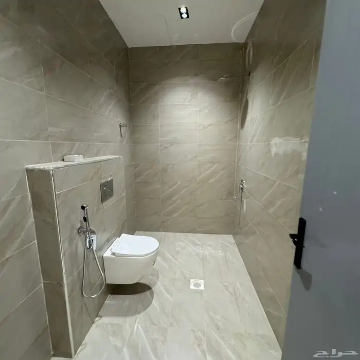 شقه سطح للبيع 2