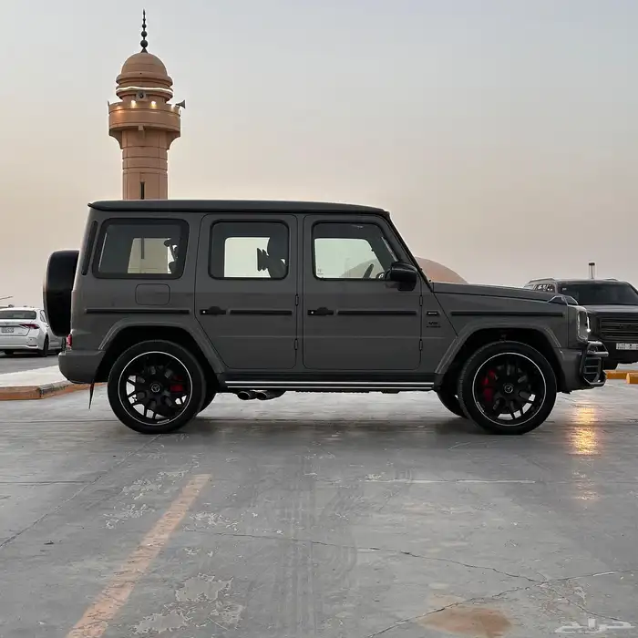 مرسيدس G63 2022 الجفالي كامل المواصفات وبحالة الوكاله 9