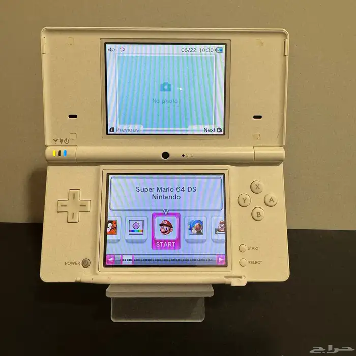Nintendo DSi مهكر مع العاب 2