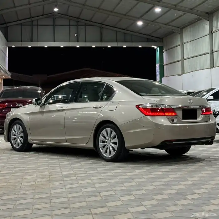 هوندا اكورد 2014 3