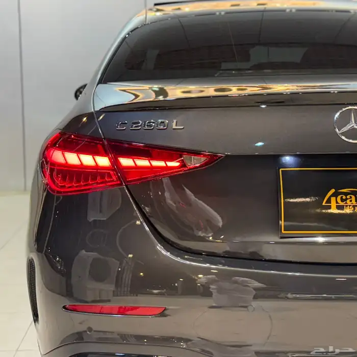 مرسيدس C 260L 2023 (( بحالة الوكالة )) 24