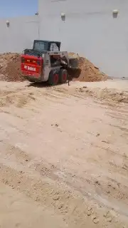 يوجد بكات للايجار شغل دفان وتسويه ونظافه وتعبت حاويات 0