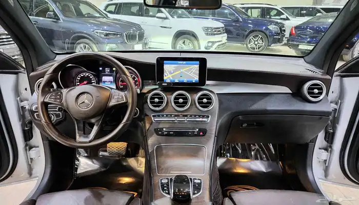 مرسيدس GLC250 2016 10