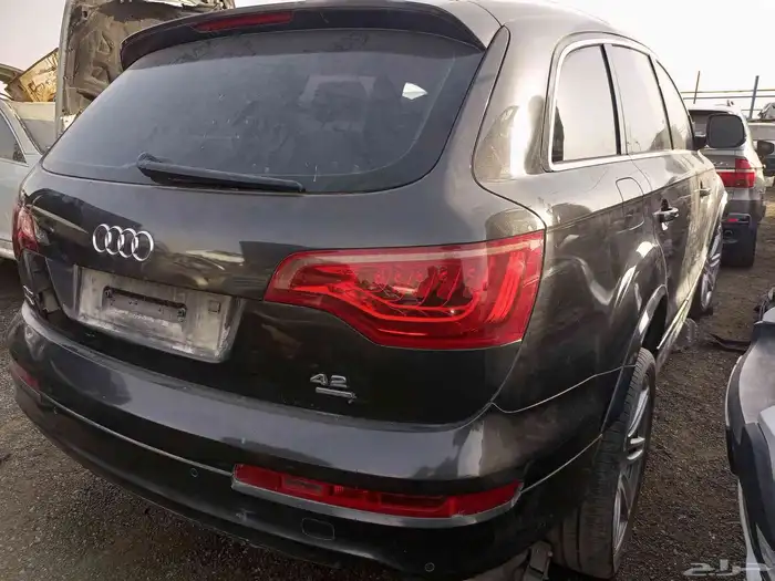 تشليح قطع غيار Q7مديل 2009مكينه 8سلندر 4