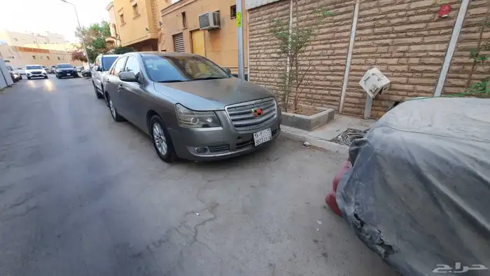 سياره جيلي موديل 2014 ممشى فوق 300 الف مكيف ثلاجه فحص ساري 0