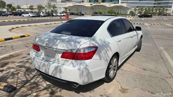 هوندا أكورد 2013 3