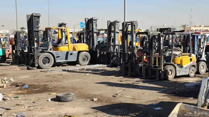 رافعه شوكيه للايجار رافعات شوكيه فوركلفت fotklift for rent ا 1