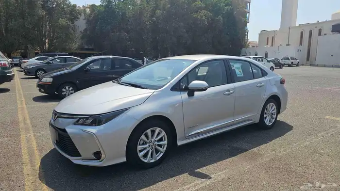 كورولا2024  مكينة1.5  XLi مطور  مالك أول  وكالة ممشى 18ألف 0