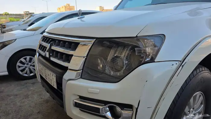 باجيرو 2016 نظيف معدل للبيع 2
